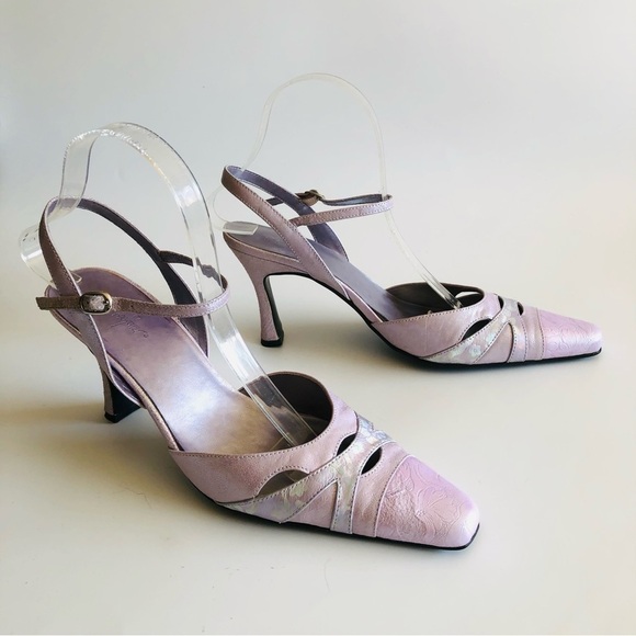 Jacqueline Ferrar Shoes - Jacqueline Ferrar Lavender Slingback Pumps